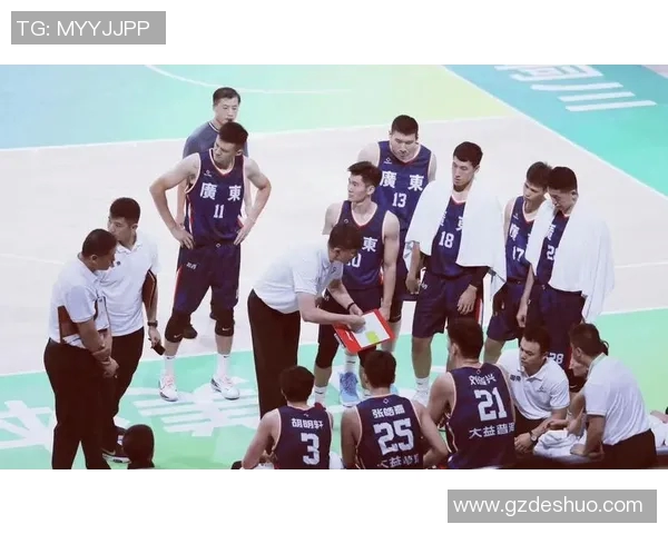 全运会男篮精彩对决广东队与上海队比赛录像回顾与精彩瞬间分析